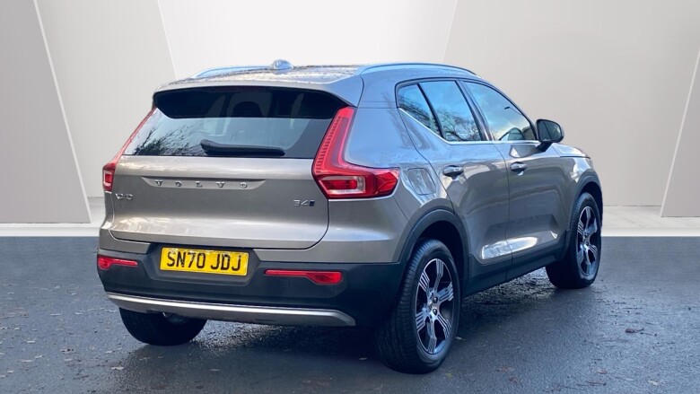 Volvo Xc40 2.0 B4P Inscription 5dr AWD Auto Petrol Estate